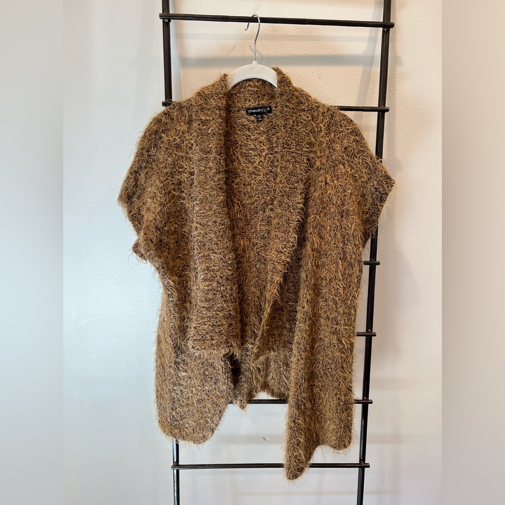 Chaundry’s Cozy Textured Brown Cardigan